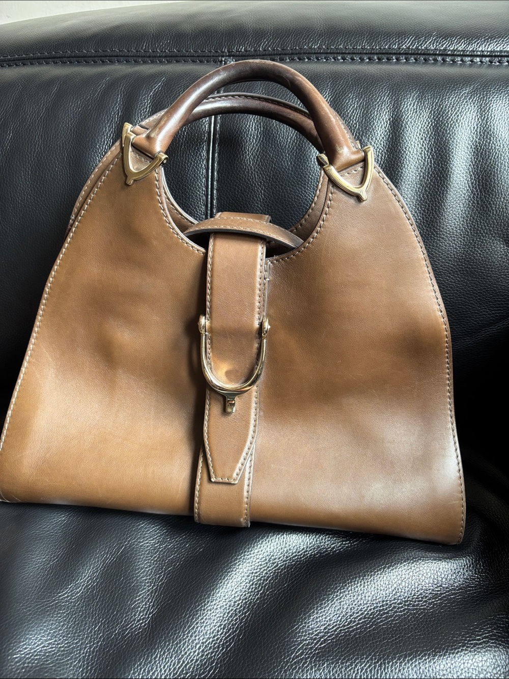Gucci Brown Leather Top-Handle Shoulder Bag with Gold Hardware